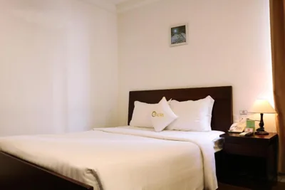 豪华大床房 — ALUNA Ben Thanh Hotel